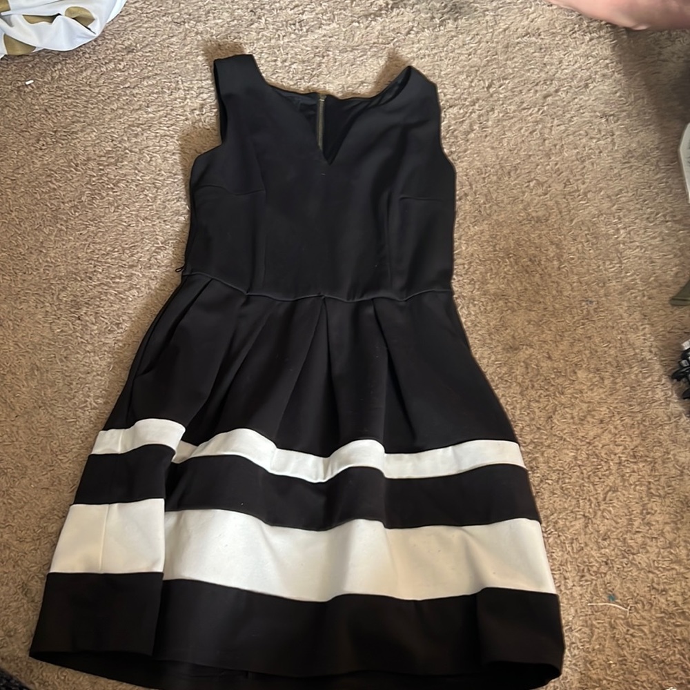 iZ BYER loose mini dress with strip detailing and pockets